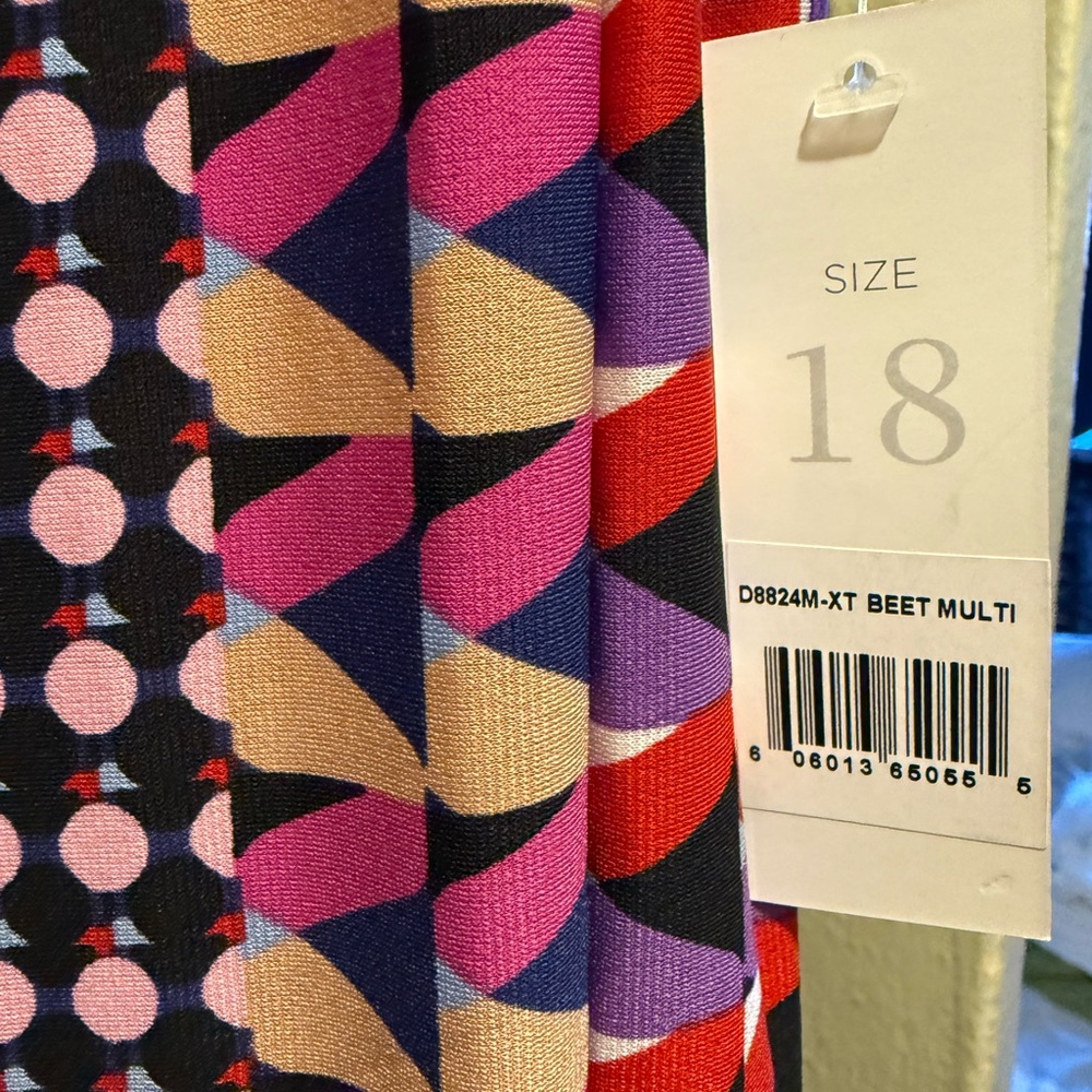 Colorful Geometric Pattern Dress - Picture 2 of 3